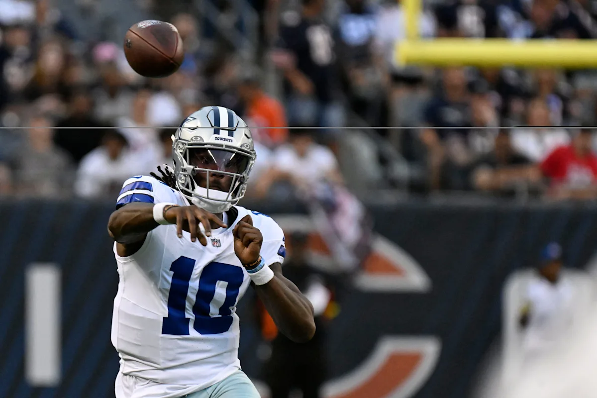 Cowboys Face QB Backup Battle