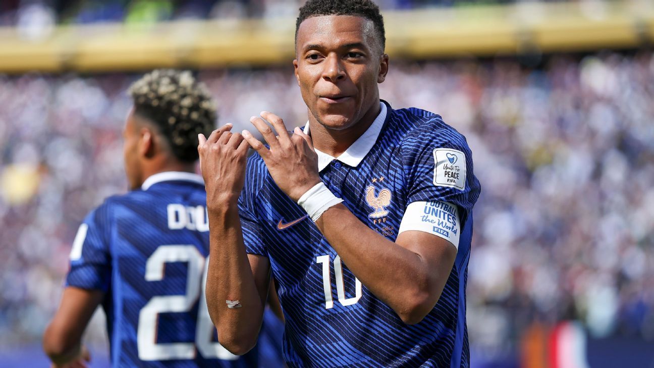 Kylian Mbappé Scores Twice to Lead France Past Senegal and Set National Record