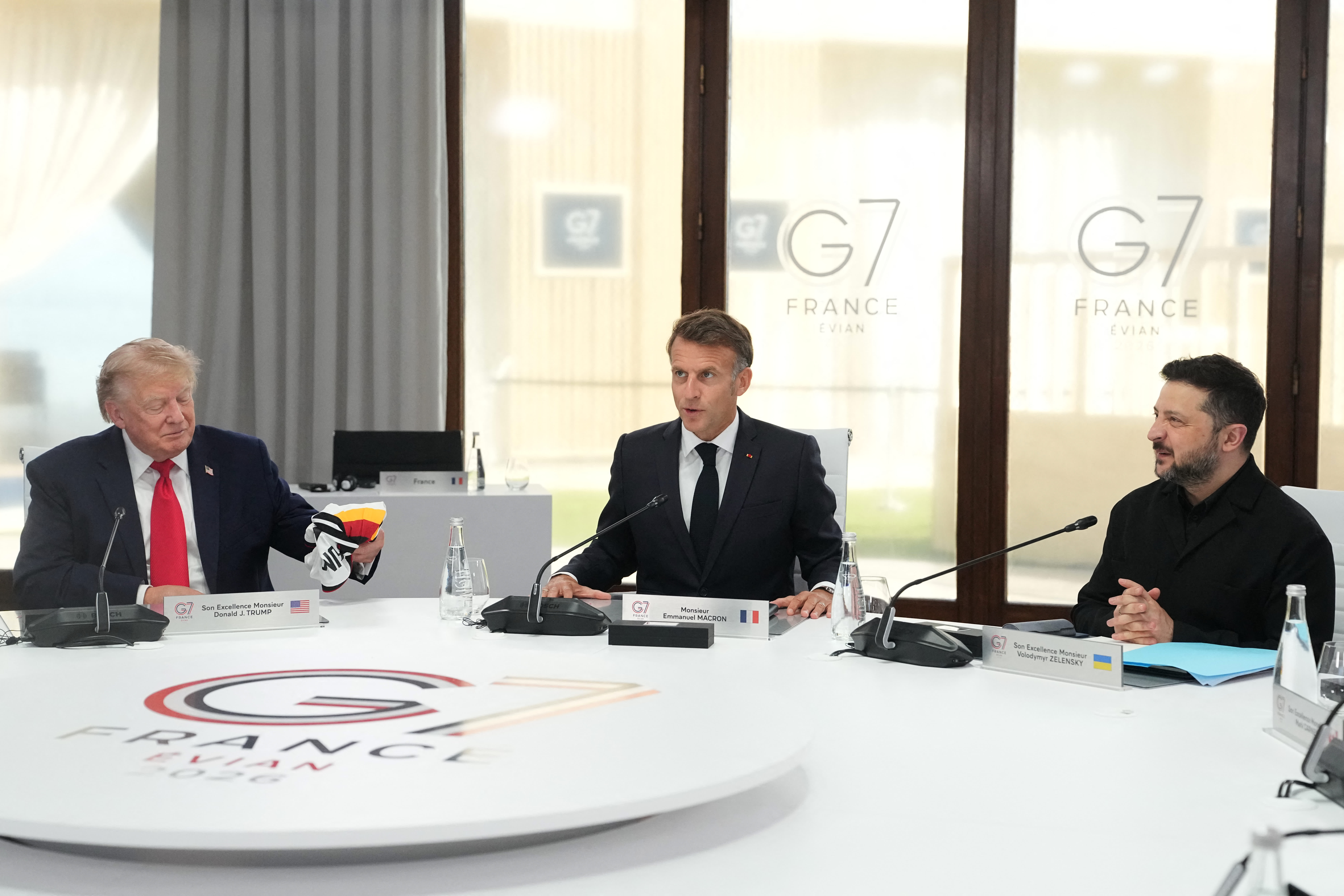 Trump States Russia Should Make a Deal as Focus Shifts from Iran to Ukraine at G7
