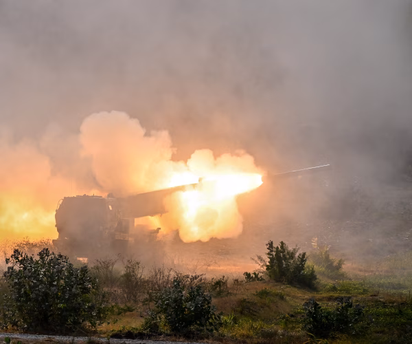 US Marine Corps Plans Permanent War-Ready Weapons Stockpile in Australia